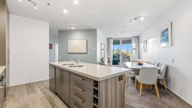 415/11 Tamariki Avenue Orewa_1