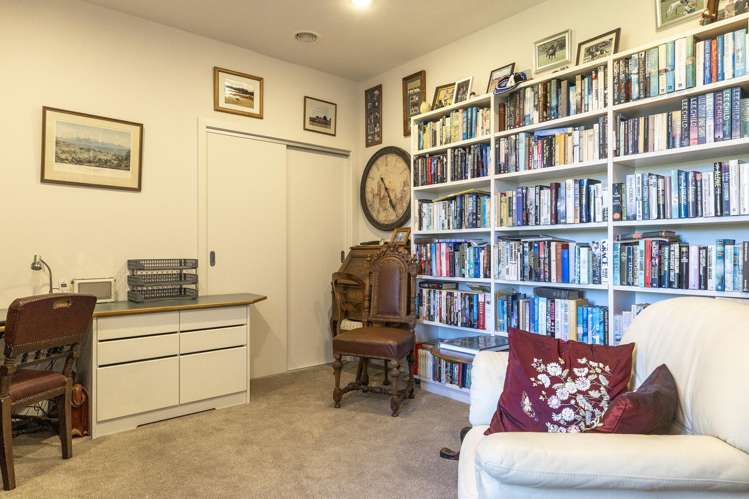 30 Kurapoto Lane Rainbow Point_17