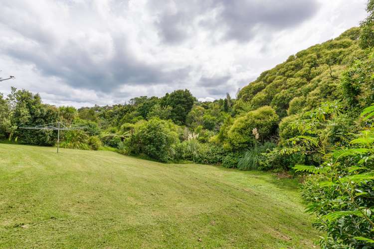 37c Ocean Road Surfdale_19