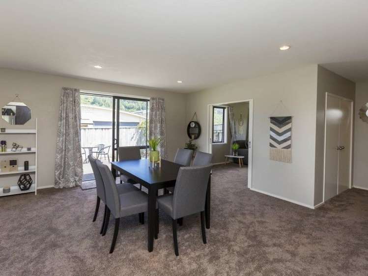 22 Garrett Place Riverstone Terraces_5