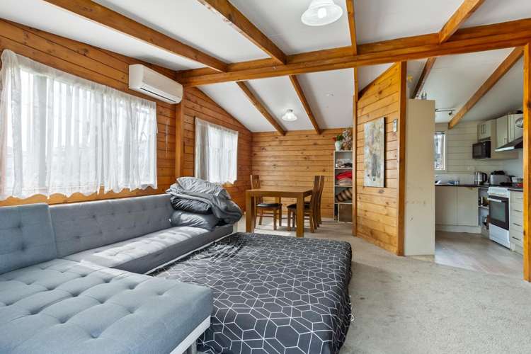 86 Burundi Avenue Clendon Park_5