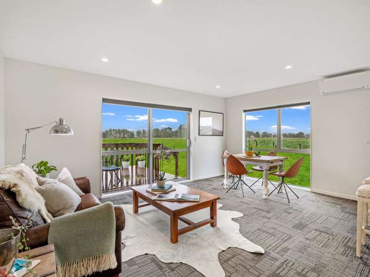 53 Factory Road Sefton_4