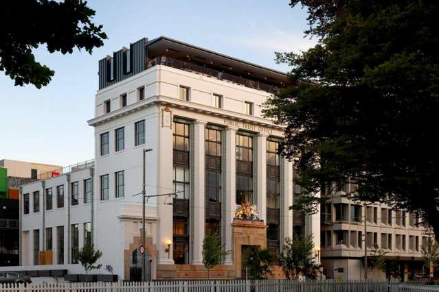 Iconic Heritage Professional Suites