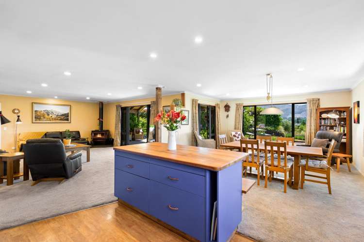 2 Bramshill Drive Lower Shotover_14