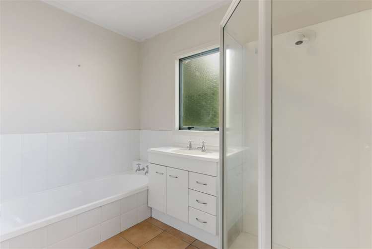 79a Panorama Road Mount Wellington_10
