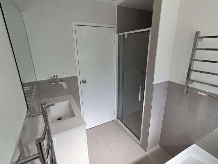 35 Aronia Way Goodwood Heights_17