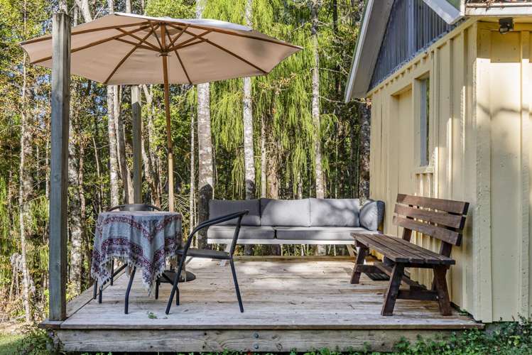 200 Forest Hill Road Waiatarua_14