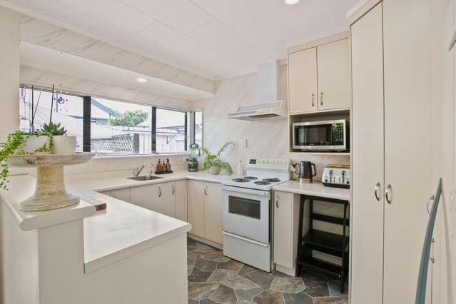 1/15 Ronald Street Strandon_4