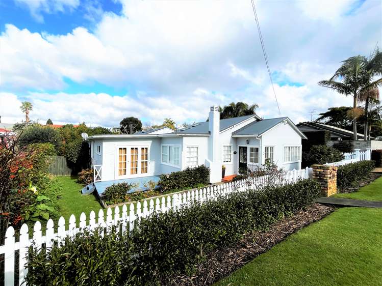 89 Uxbridge Road Cockle Bay Manukau City Houses for Rent One Roof