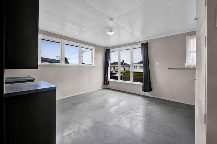 3 Mclean Street Hawera_10