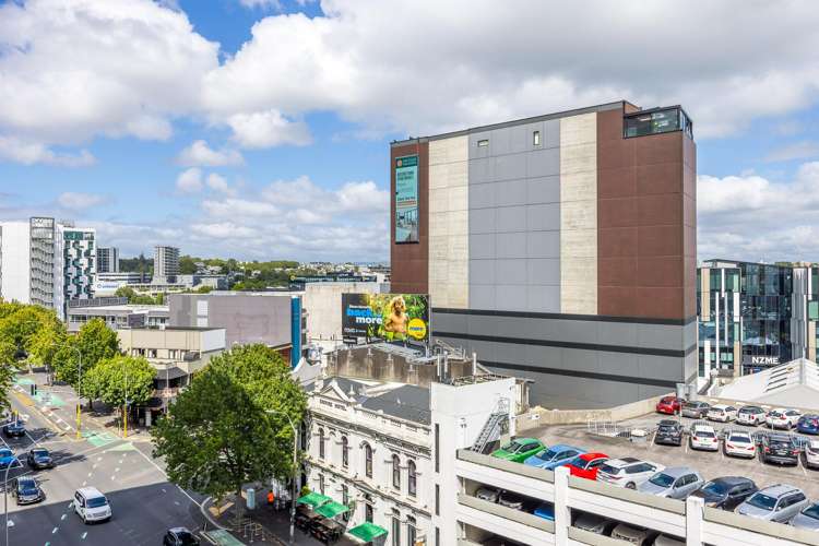 703/17 Vogel Lane Auckland Central_8