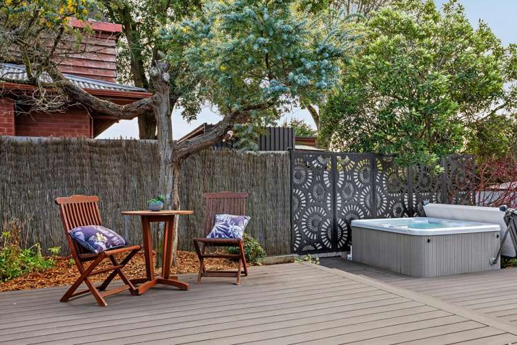 28 Waitikiri Drive Parklands_13