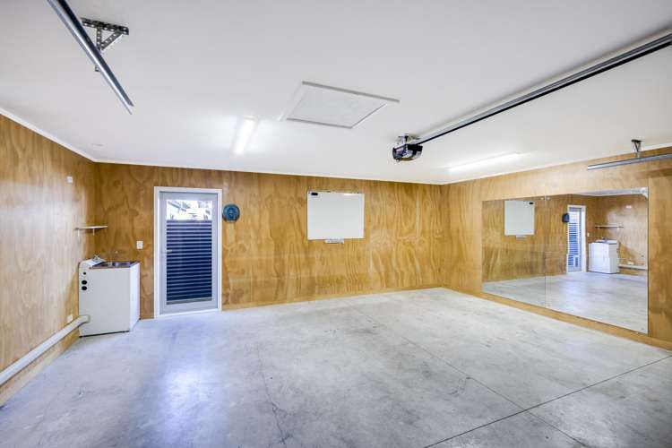 816A Churchill Street Akina_19
