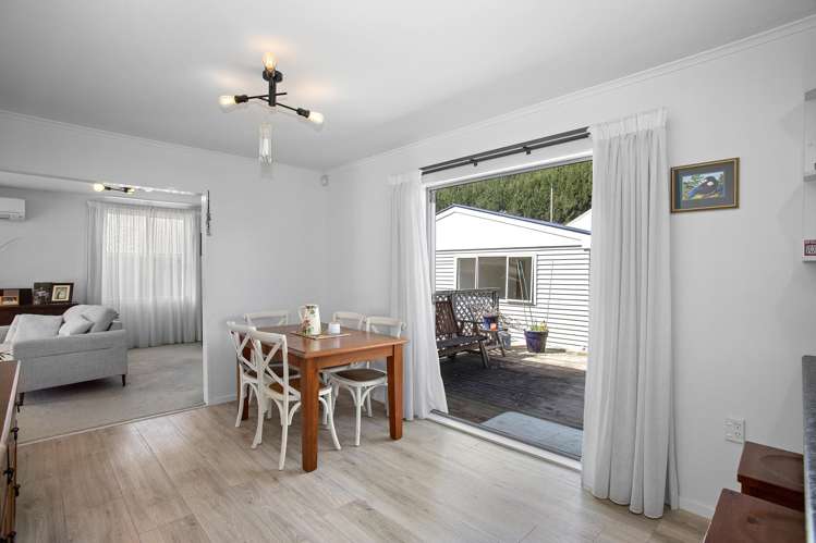 22 Berkeley Road Wainuiomata_7