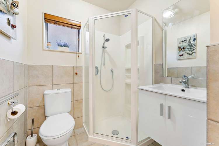 1 Peet Avenue Royal Oak_16