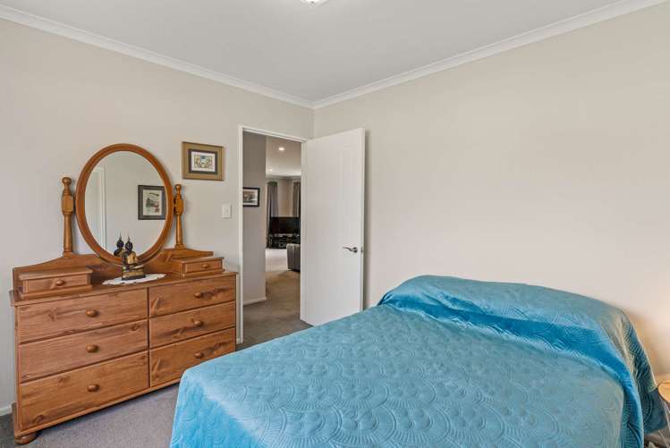 32 Sylvia Street Parklands_16