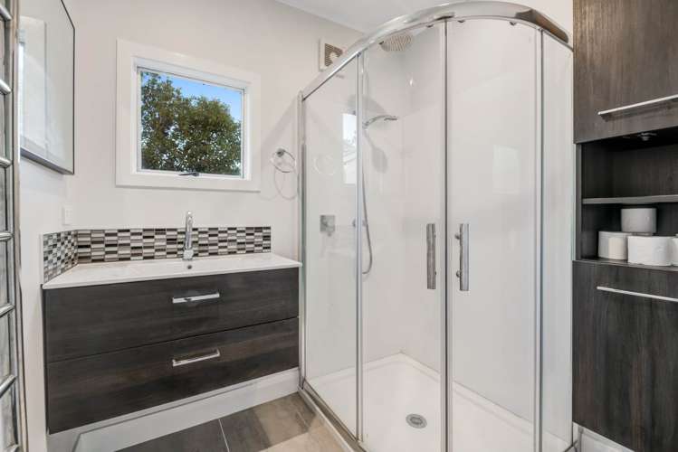 129 Mangakura Road Helensville_17