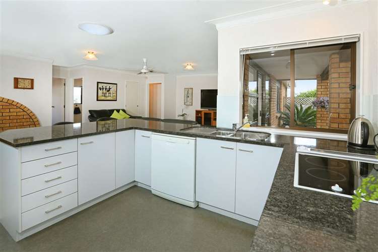 10 Tirohunga Drive Henderson_5