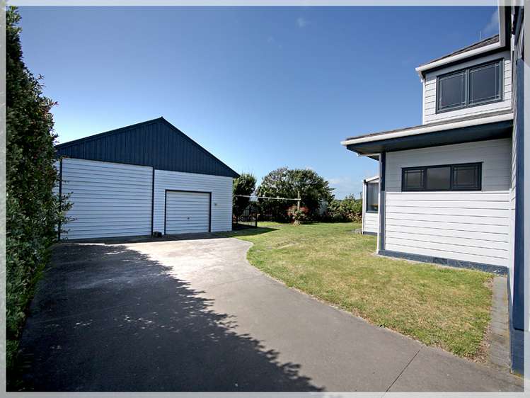 5 Chaffey Street Foxton Beach_5