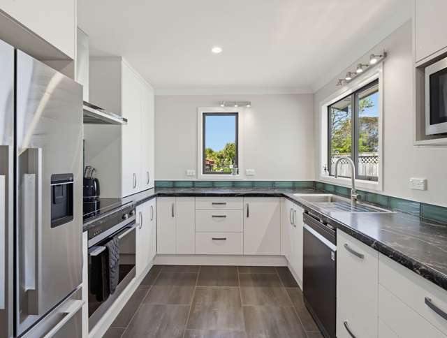 84 Grace Street Sanson_3