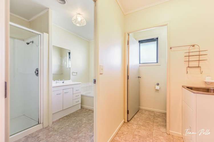 126c Saint Vincent Street Toi Toi_9