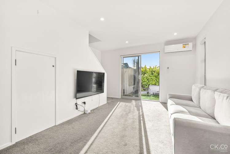 6/318 Oxford Terrace Avalon_2