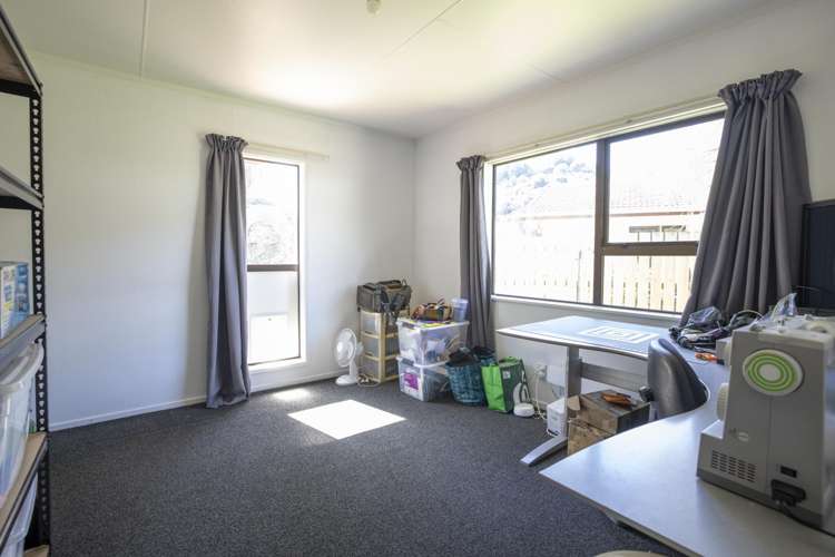 1/12 Waterdale Way The Brook_10