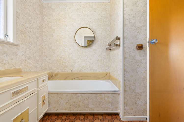 26 Garden Heights Avenue Glenview_8