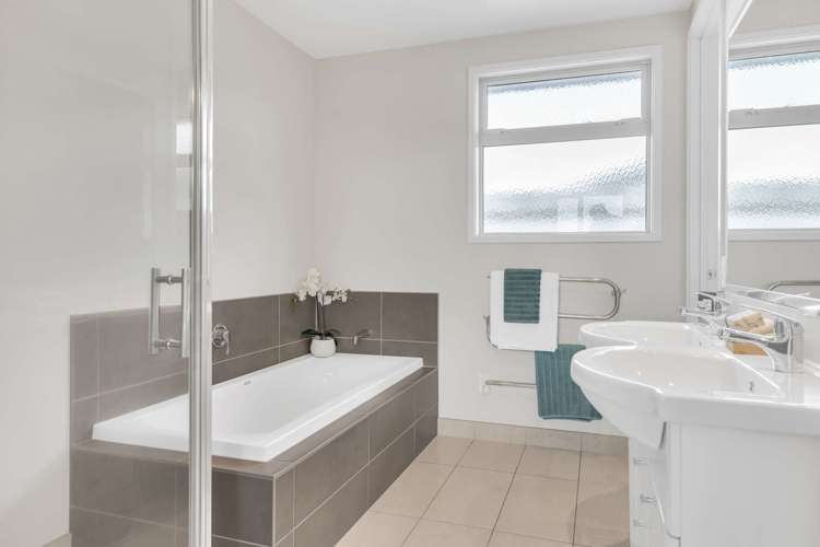 129 Victory Drive Wharewaka_24