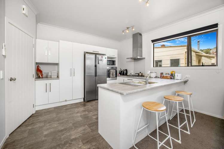 15 Crown Street North East Valley_5