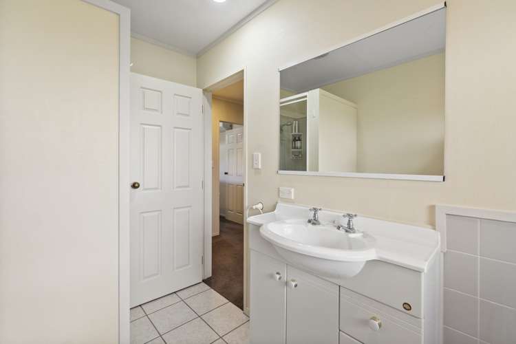 17 Sunny Dale Western Heights_12