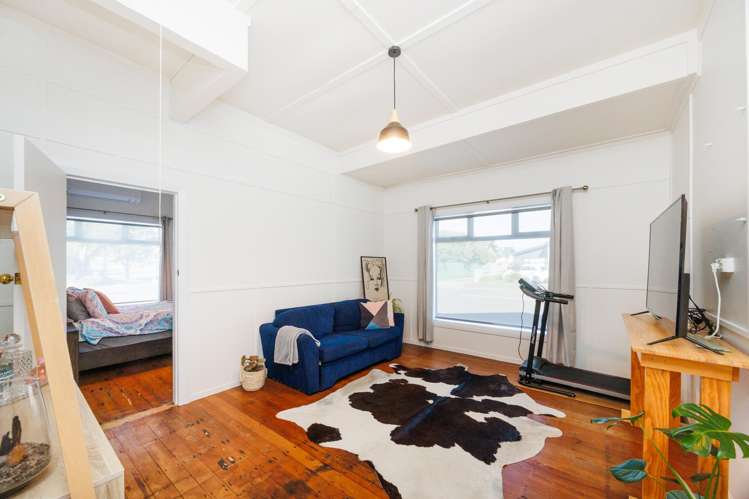 3 Saint Johns Avenue Palmerston North Central_9