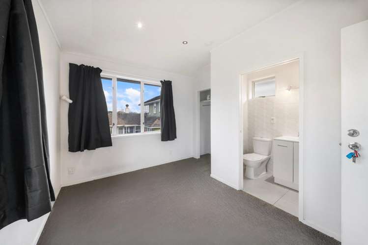 40 Haycock Avenue Mount Roskill_9