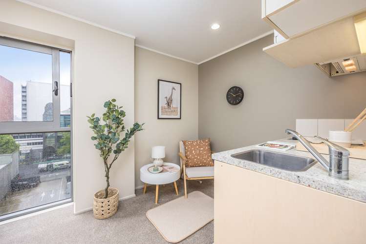 914/72 Nelson Street Auckland Central_5