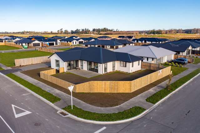 2 Orwell Way Elgin_1