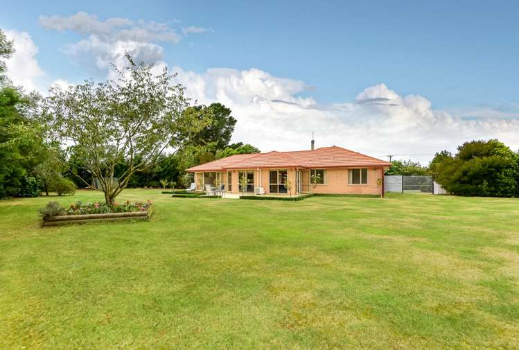 250 Two Chain Road Burnham_1