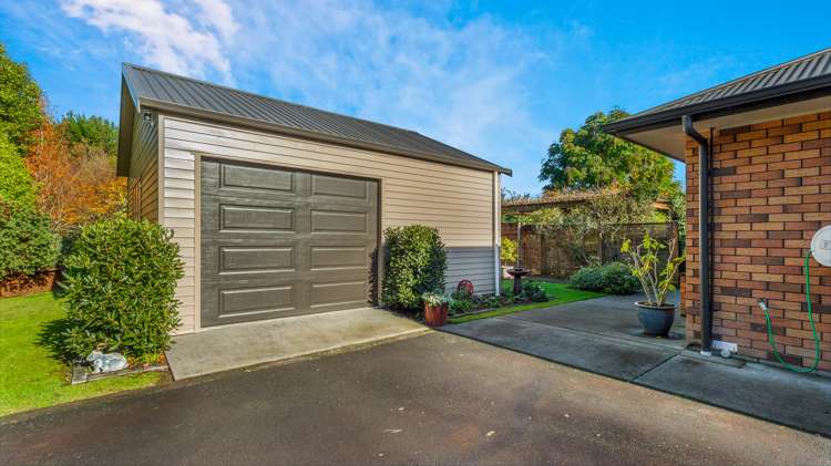 82 Highbrook Way Whatawhata_11