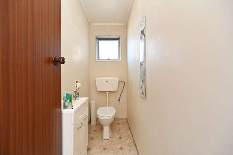 2/27 Coverdale Street Onekawa_14