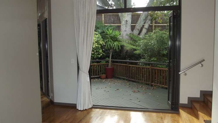 35 Tanglewood Place Cockle Bay_6