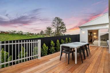 85 Parish Drive_2