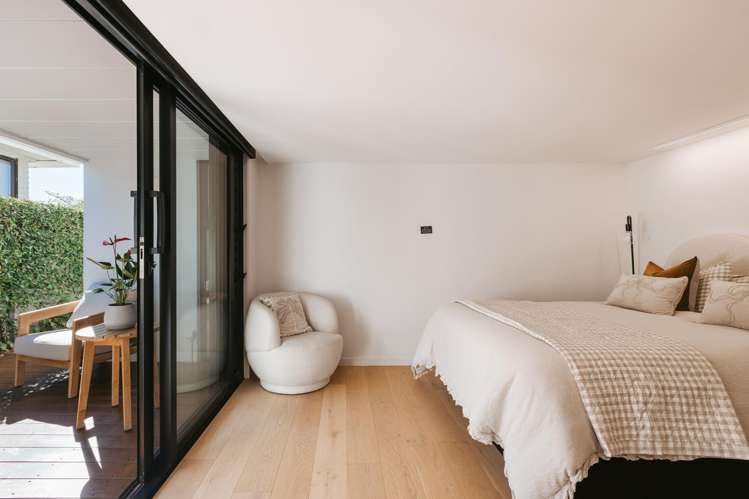 87 Marine Parade Mount Maunganui_31