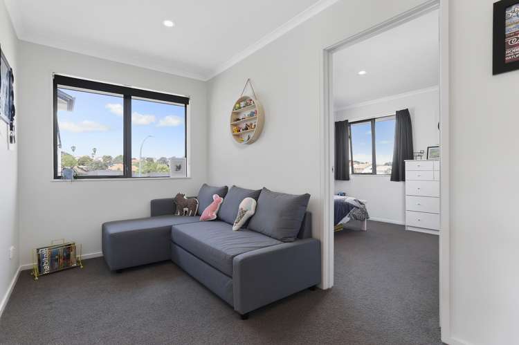 65 Maylee Crescent Gulf Harbour_12