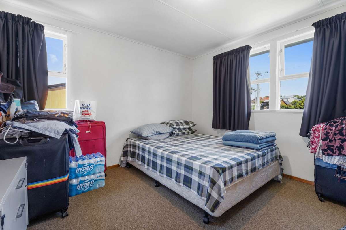 8 Clairville Crescent_4