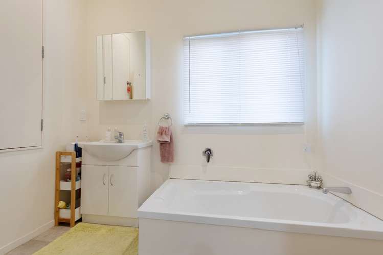 24a Morere Street Titahi Bay_15