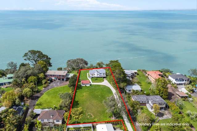 3237 M² OF LAND, VIEWS FOR EVER!