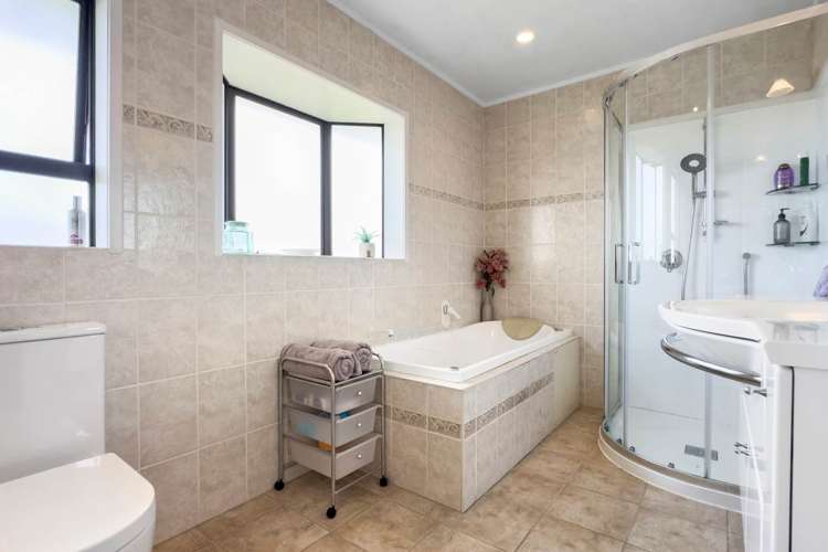 26 Katavich Place Mount Roskill_18