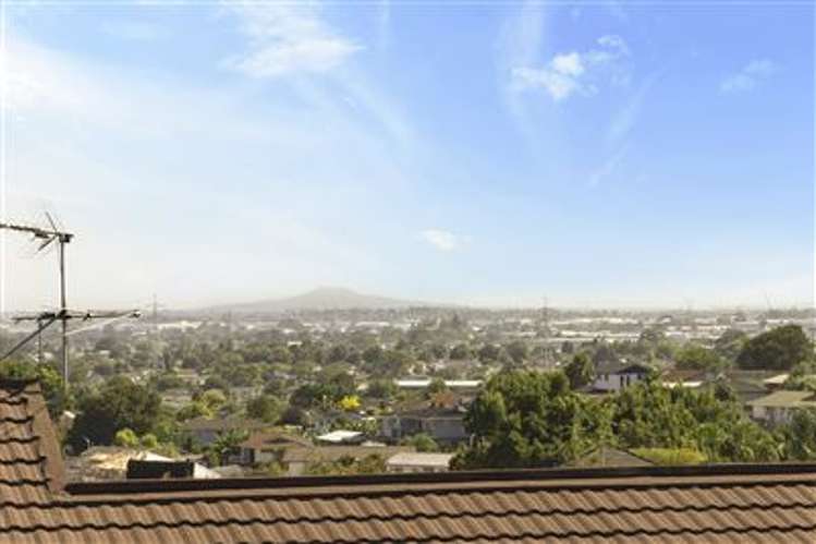 8 Monde Place Clover Park_2