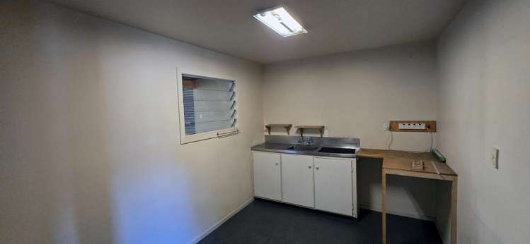 36 Edmonton Road Hornby_7