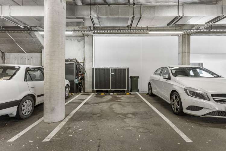 12 Jean Caldwell Way Island Bay_21