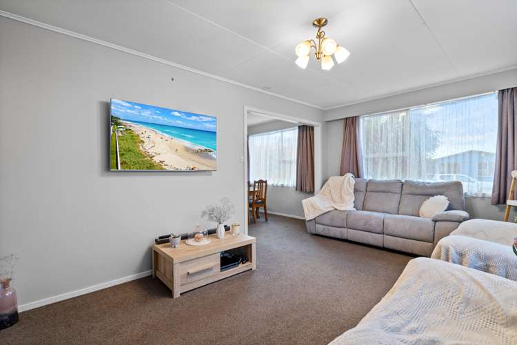 2 Kaka Street Gore_11